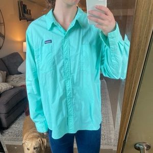 Turquoise Patagonia Sunblock long sleeve